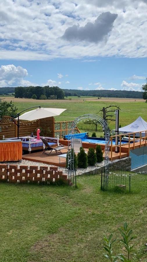 Mit Sauna In Einer Ruhige Wald Lage. *